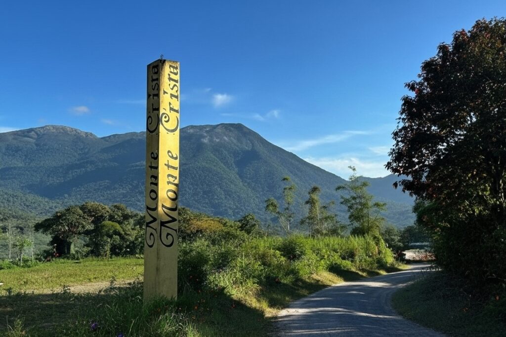 Morro Monte Crista: Bela Natureza e a Importância Histórica para o estado de SC 3 totem-monte-crista