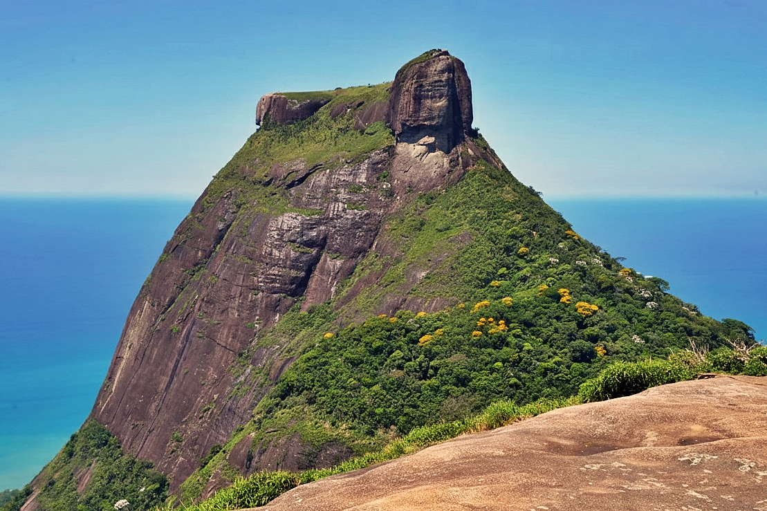 Sobre Montanhas 10 pedra-da-gavea