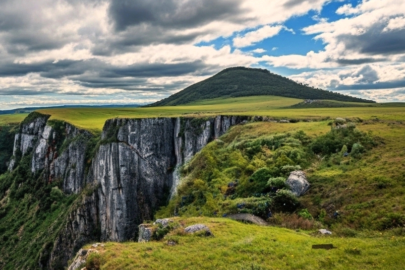 Sobre Montanhas 4 pico-monte-negro
